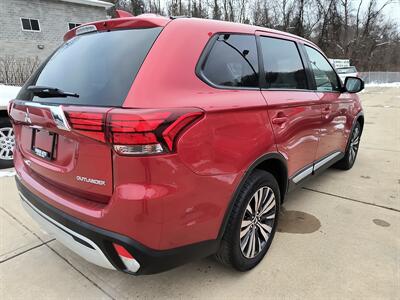 2019 Mitsubishi Outlander ES   - Photo 4 - Pittsburgh, PA 15226