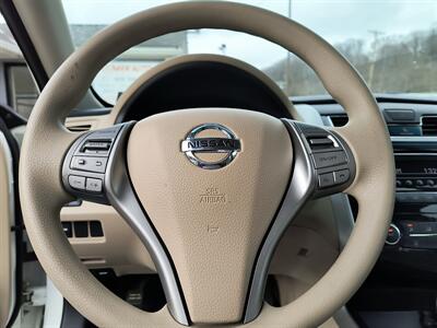2015 Nissan Altima 2.5 S   - Photo 19 - Pittsburgh, PA 15226