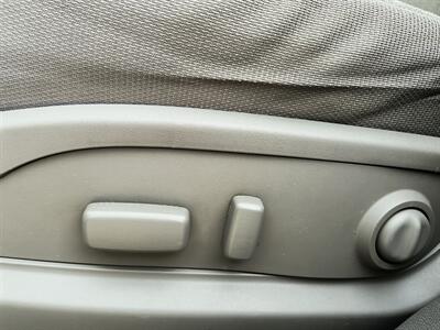 2012 Chevrolet Traverse LT   - Photo 22 - Pittsburgh, PA 15226