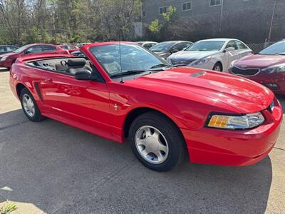 2000 Ford Mustang   - Photo 28 - Pittsburgh, PA 15226