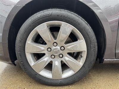 2012 Buick LaCrosse Leather   - Photo 12 - Pittsburgh, PA 15226