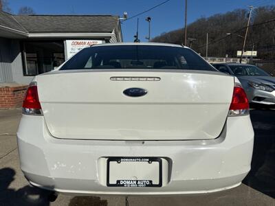 2010 Ford Focus SE   - Photo 3 - Pittsburgh, PA 15226