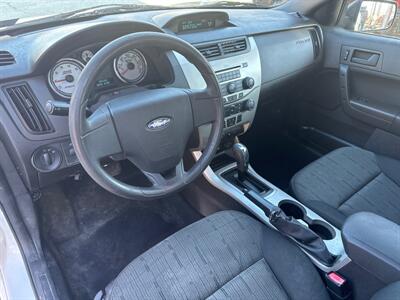 2010 Ford Focus SE   - Photo 7 - Pittsburgh, PA 15226