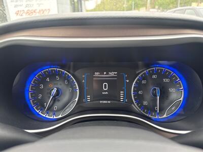 2017 Chrysler Pacifica Touring-L   - Photo 22 - Pittsburgh, PA 15226