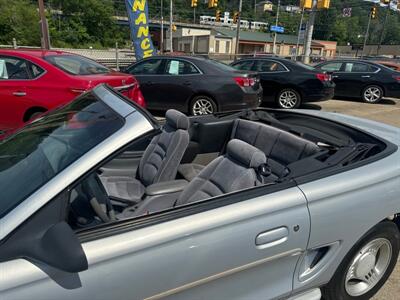 1994 Ford Mustang   - Photo 14 - Pittsburgh, PA 15226