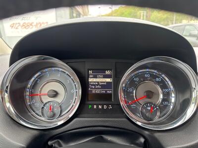 2014 Chrysler Town & Country Touring-L   - Photo 22 - Pittsburgh, PA 15226
