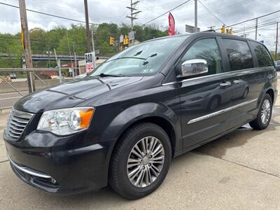 2014 Chrysler Town & Country Touring-L Van