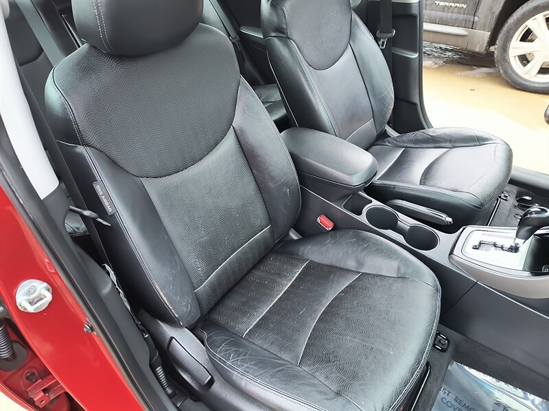 2012 Hyundai ELANTRA Limited - Photo 9 - Pittsburgh, PA 15226