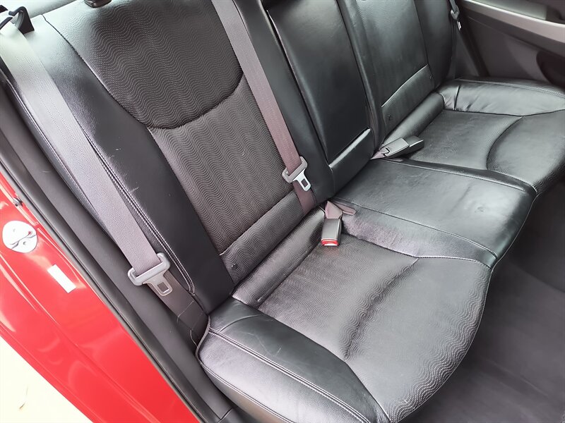 2012 Hyundai ELANTRA Limited - Photo 12 - Pittsburgh, PA 15226