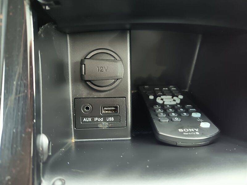 2012 Hyundai ELANTRA Limited - Photo 23 - Pittsburgh, PA 15226