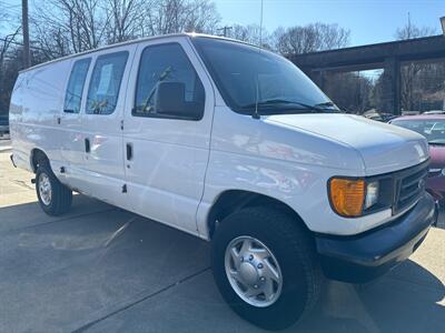 2005 Ford E-350 SD   - Photo 5 - Pittsburgh, PA 15226