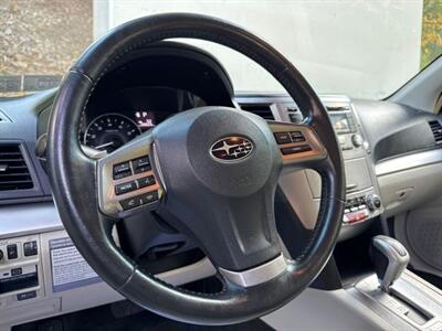 2012 Subaru Legacy 2.5i Premium   - Photo 21 - Pittsburgh, PA 15226