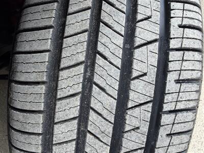 2005 Mercedes-Benz CLK CLK 320   - Photo 8 - Pittsburgh, PA 15226