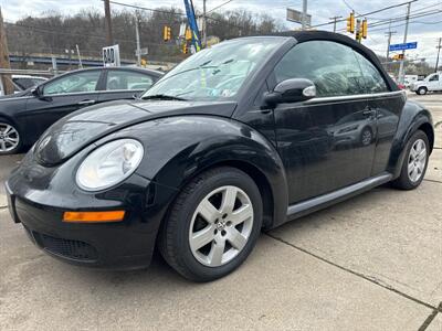 2007 Volkswagen New Beetle Convertible 2.5   - Photo 1 - Pittsburgh, PA 15226