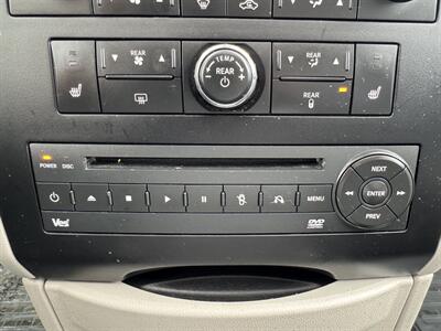 2012 Volkswagen Routan SEL   - Photo 34 - Pittsburgh, PA 15226