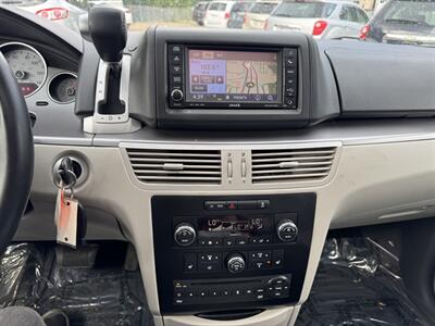 2012 Volkswagen Routan SEL   - Photo 30 - Pittsburgh, PA 15226