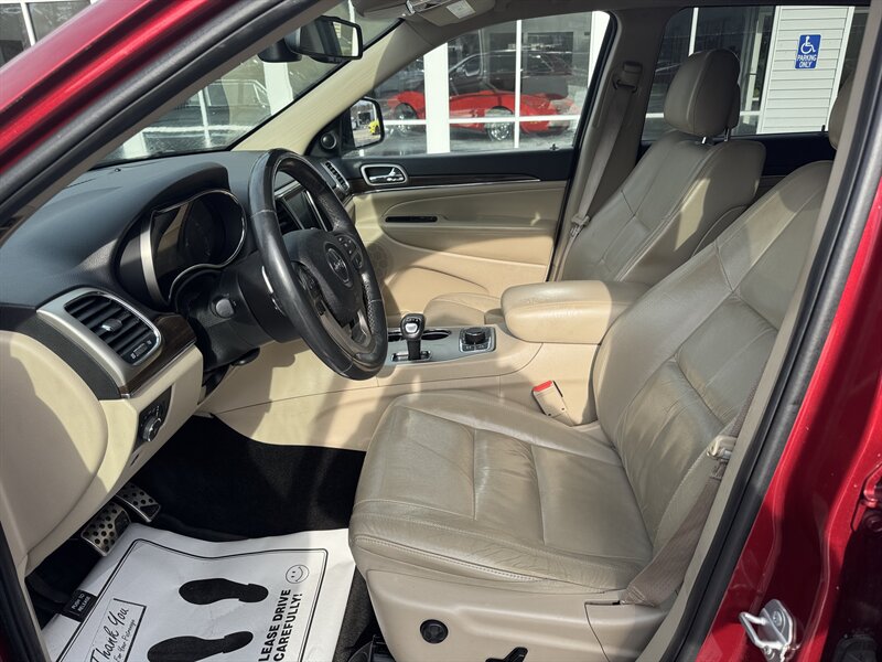 2015 Jeep Grand Cherokee Limited - Photo 10 - Hayes, VA 23072