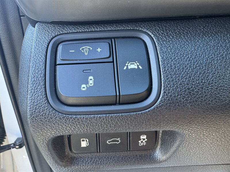 2020 Kia Optima S - Photo 14 - Hayes, VA 23072