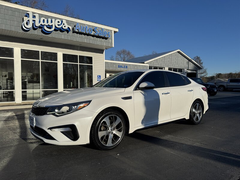 2020 Kia Optima S  