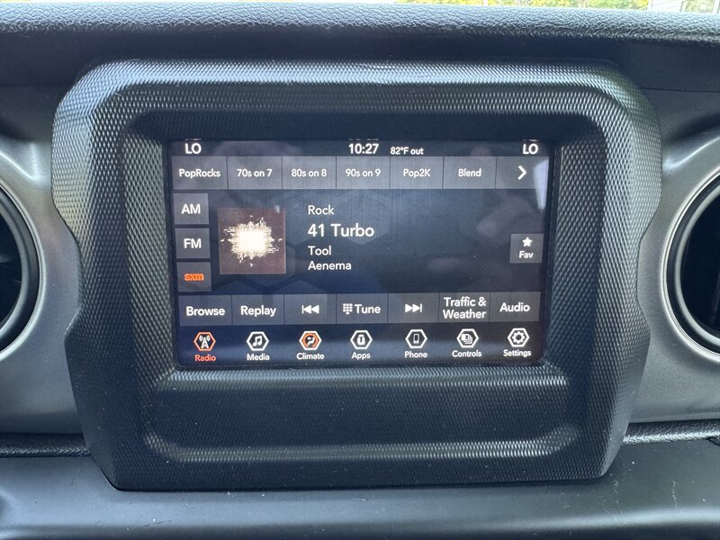 2021 Jeep Wrangler Sport S Rough Country Lift BRAND NEW 35s and Rims - Photo 21 - Hayes, VA 23072