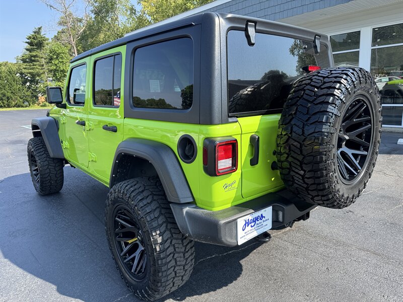 2021 Jeep Wrangler Sport S Rough Country Lift BRAND NEW 35s and Rims - Photo 3 - Hayes, VA 23072