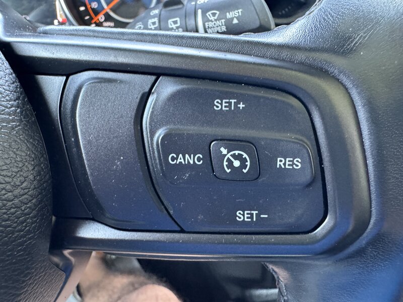 2021 Jeep Wrangler Sport S Rough Country Lift BRAND NEW 35s and Rims - Photo 27 - Hayes, VA 23072