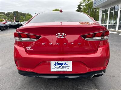 2018 Hyundai SONATA Sport   - Photo 4 - Hayes, VA 23072