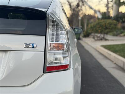 2011 Toyota Prius Three   - Photo 21 - Studio City, CA 91604
