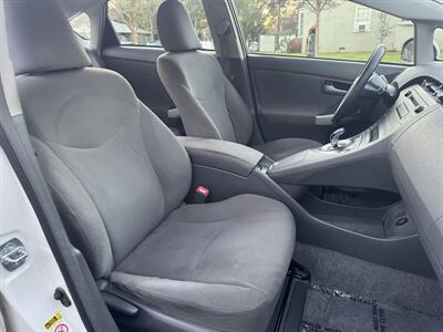 2011 Toyota Prius Three   - Photo 57 - Studio City, CA 91604
