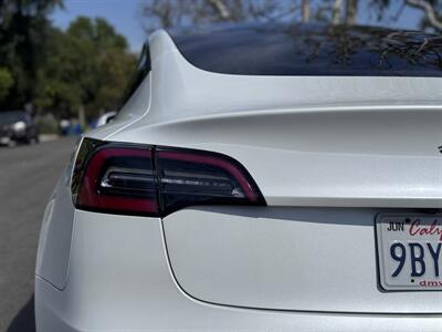 2021 Tesla Model 3 Standard Range Plus   - Photo 10 - Studio City, CA 91604