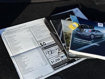 2018 BMW 530e iPerformance   - Photo 75 - Studio City, CA 91604