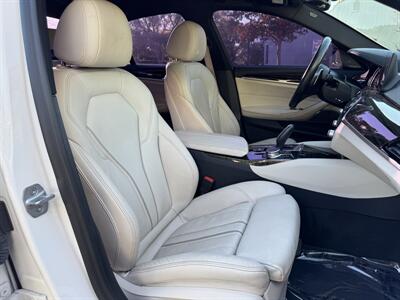 2018 BMW 530e iPerformance   - Photo 64 - Studio City, CA 91604