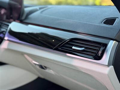 2018 BMW 530e iPerformance   - Photo 70 - Studio City, CA 91604