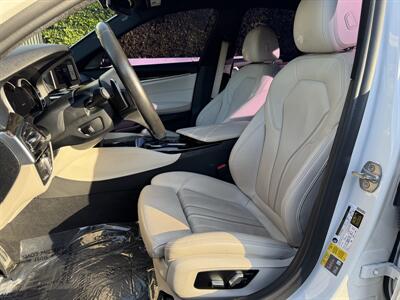 2018 BMW 530e iPerformance   - Photo 41 - Studio City, CA 91604