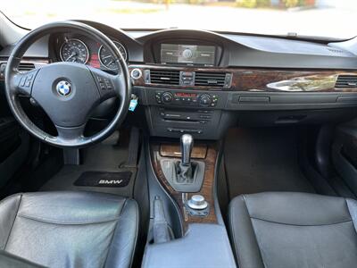 2006 BMW 330i   - Photo 23 - Studio City, CA 91604