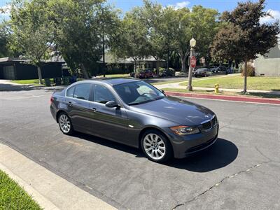 2006 BMW 330i   - Photo 2 - Studio City, CA 91604