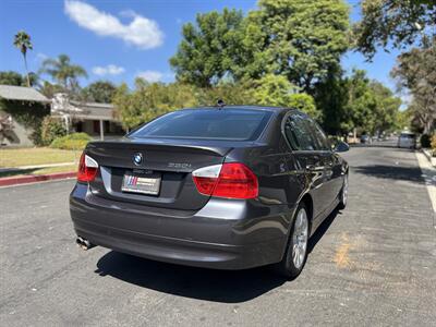 2006 BMW 330i   - Photo 9 - Studio City, CA 91604