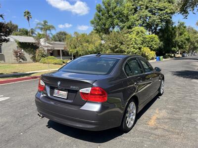 2006 BMW 330i   - Photo 11 - Studio City, CA 91604