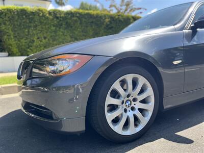 2006 BMW 330i   - Photo 18 - Studio City, CA 91604