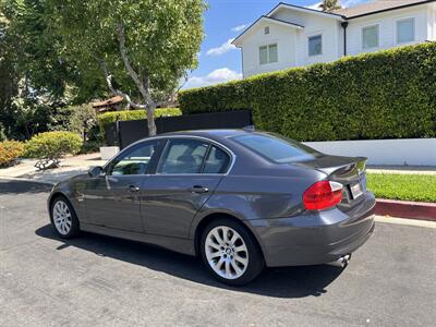 2006 BMW 330i   - Photo 8 - Studio City, CA 91604