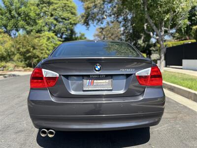 2006 BMW 330i   - Photo 10 - Studio City, CA 91604