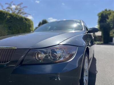 2006 BMW 330i   - Photo 20 - Studio City, CA 91604