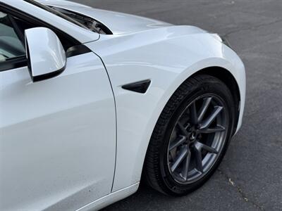 2023 Tesla Model 3   - Photo 20 - Studio City, CA 91604