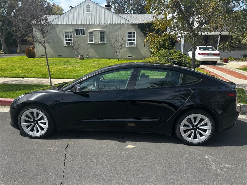 Used 2022 Tesla Model 3 Long Range with VIN 5YJ3E1EB4NF145548 for sale in Los Angeles, CA