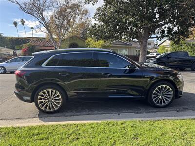 2019 Audi e-tron quattro Prestige   - Photo 16 - Studio City, CA 91604