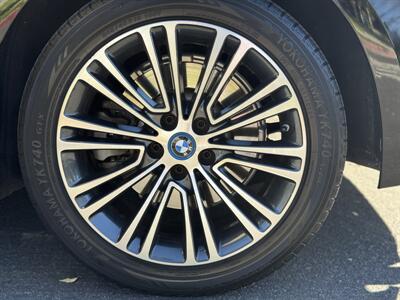 2018 BMW 530e iPerformance - Photo 73 - Studio City, CA 91604