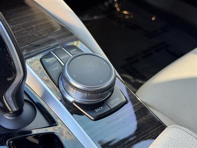 2018 BMW 530e iPerformance - Photo 40 - Studio City, CA 91604