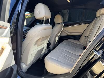 2018 BMW 530e iPerformance - Photo 49 - Studio City, CA 91604