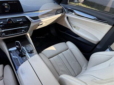 2018 BMW 530e iPerformance - Photo 52 - Studio City, CA 91604