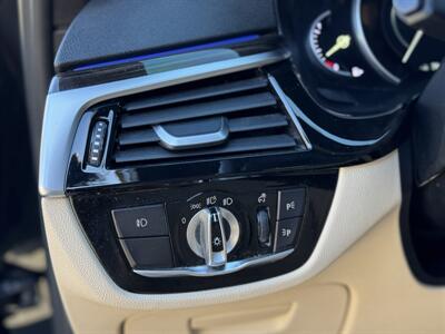 2018 BMW 530e iPerformance - Photo 38 - Studio City, CA 91604